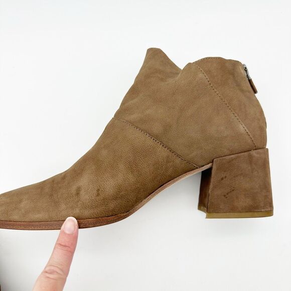 EILEEN FISHER Liesel Brown Ankle Boot Size 9.5 Bootie Leather Block Heel Pointed - Picture 8 of 12
